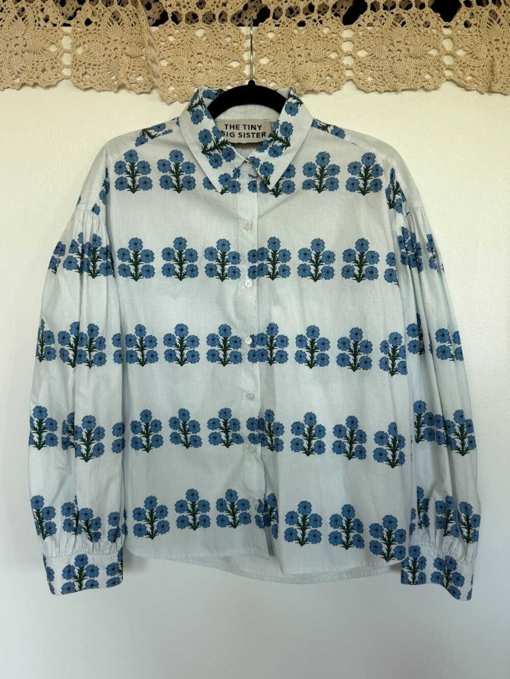 The Tiny Big Sister Blue Floral Cotton Blouse (36/S)